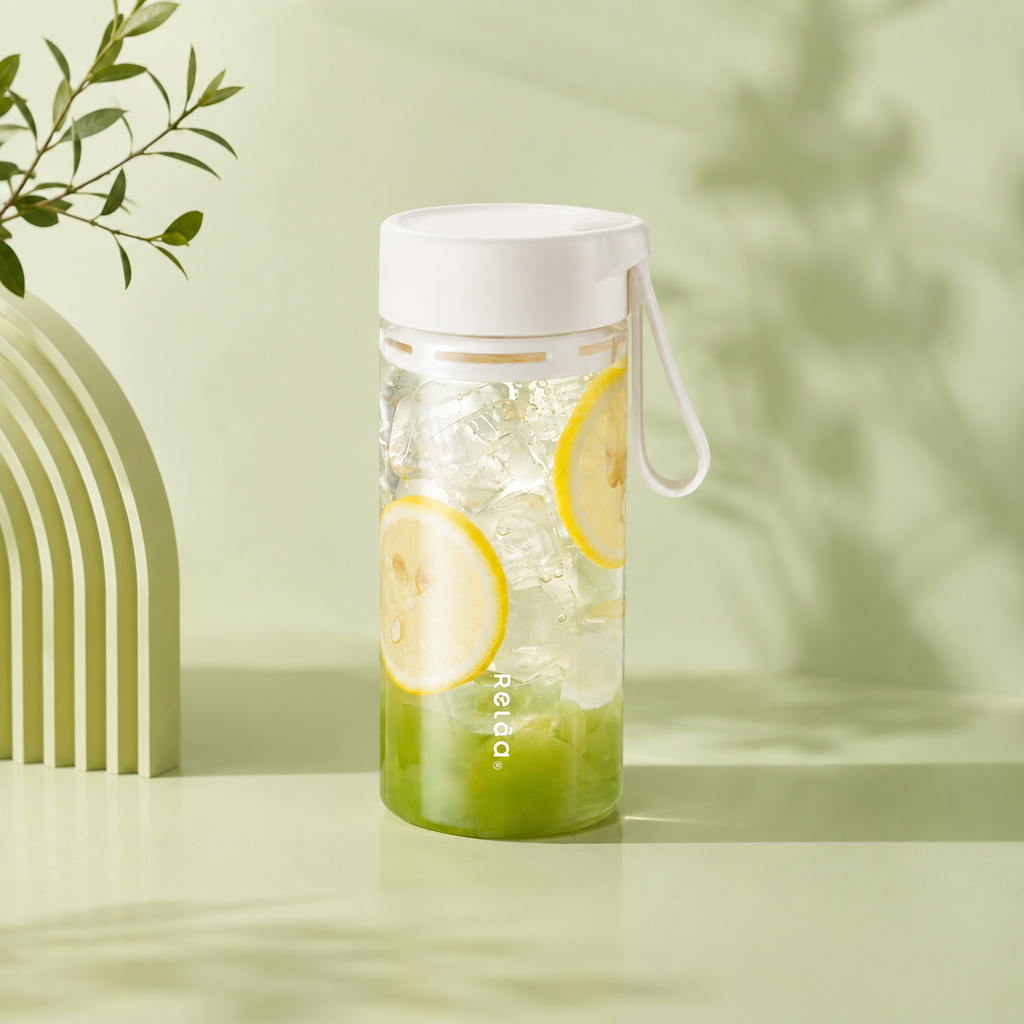 Take your refreshment with you wherever you go. Relea™ bottle